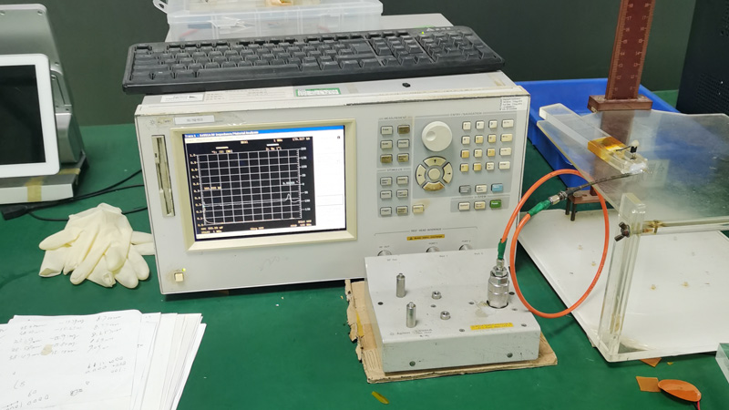 測(cè)試設(shè)備